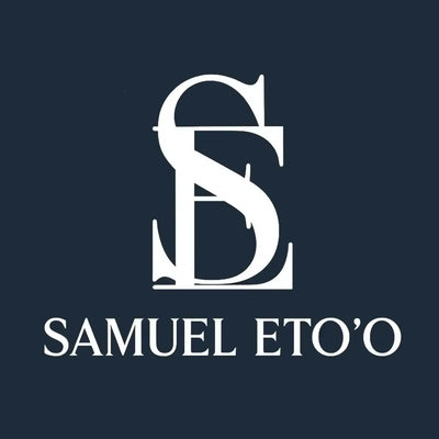 Samuel Eto'o Logo Men's Hoodie – navy close-up detail shot of the Samuel Eto'o Players Couture logo design