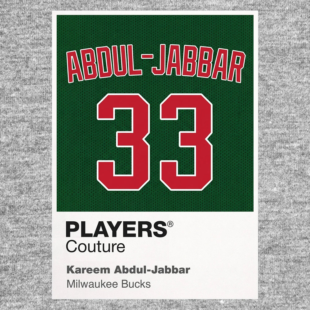 Kareem Abdul-Jabbar 33 Bucks Jersey Frame Men's T-Shirt – grey close-up detail shot of the Kareem Abdul-Jabbar 33 Bucks