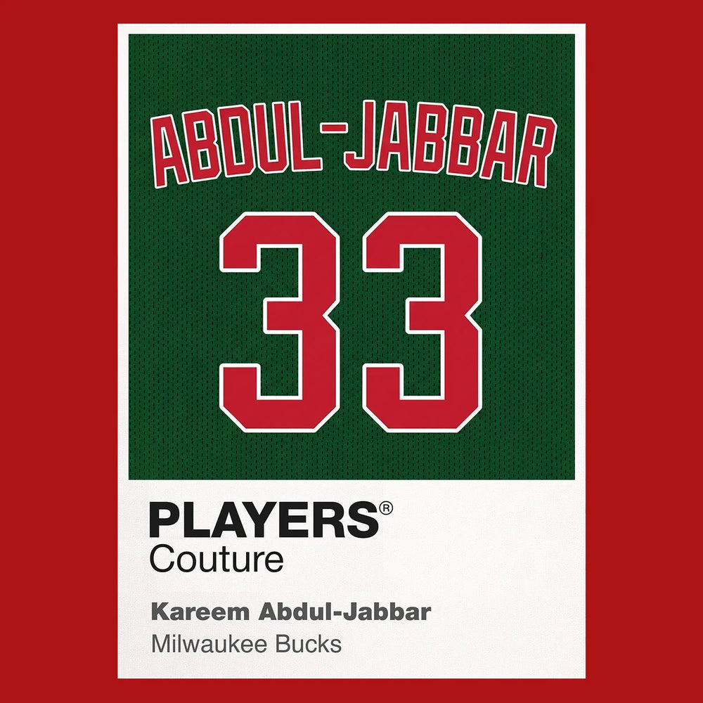 Kareem Abdul-Jabbar 33 Bucks Jersey Frame Men's T-Shirt – red close-up detail shot of the Kareem Abdul-Jabbar 33 Bucks