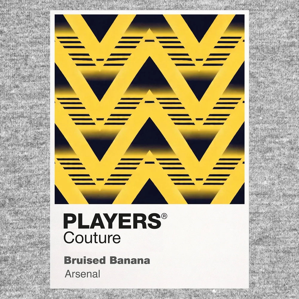 Arsenal Bruised Banana Classic Football Shirt Colours Frame Men's T-Shirt – grey close-up detail shot of the Arsenal Bruised