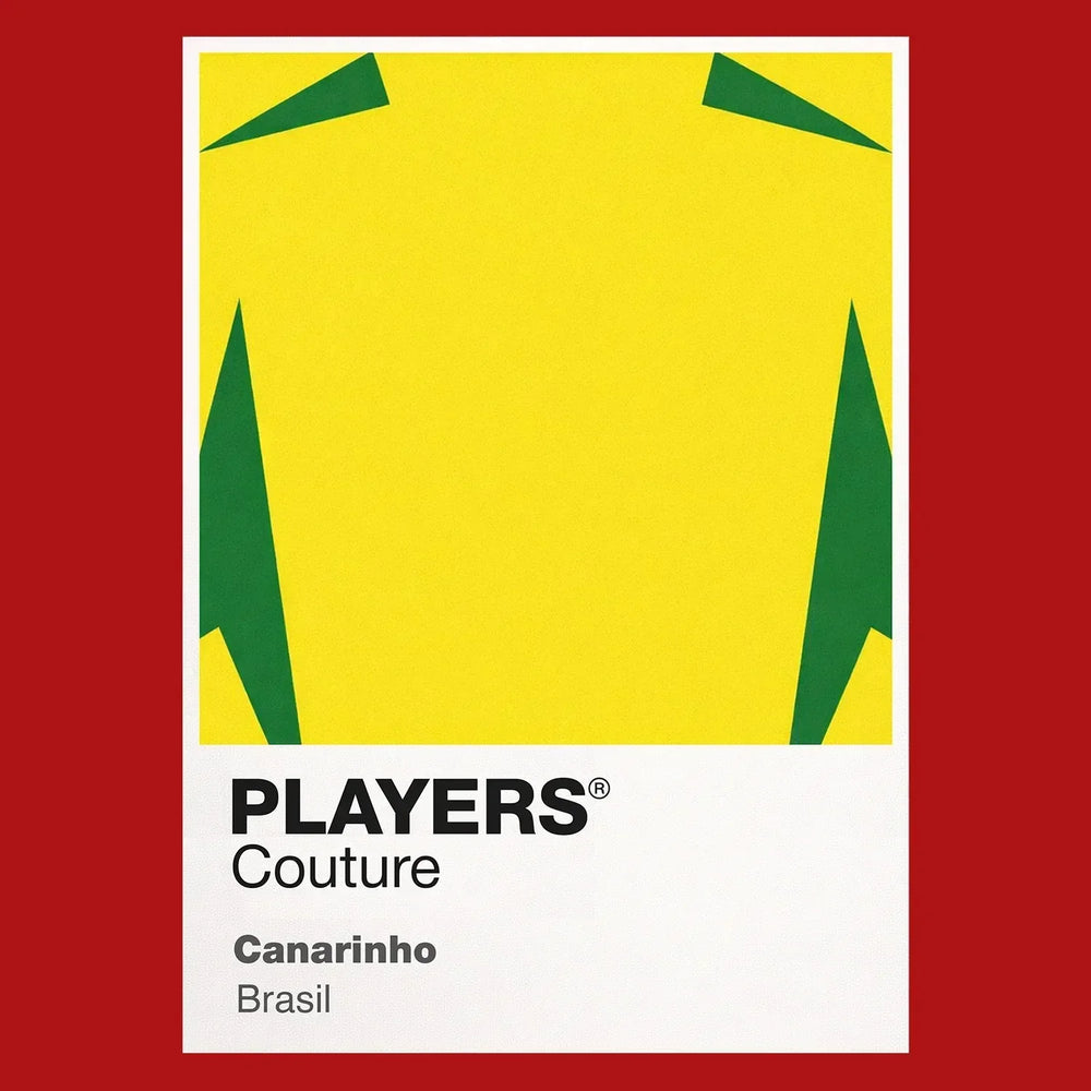 Brasil Classic Football Shirt Colours Frame Men's T-Shirt – red close-up detail shot of the Brasil Players Couture logo