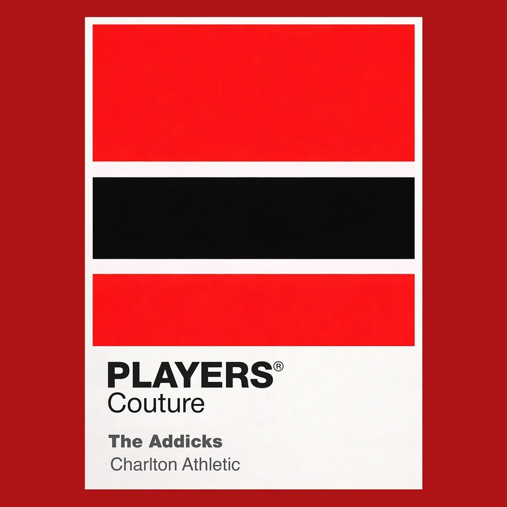 Charlton Athletic Classic Football Shirt Colours Frame Men's T-Shirt – red close-up detail shot of the Charlton Athletic
