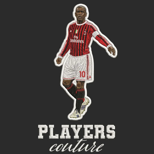 Clarence Seedorf Badge Men's Hoodie – black close-up detail shot of the Clarence Seedorf Players Couture logo design