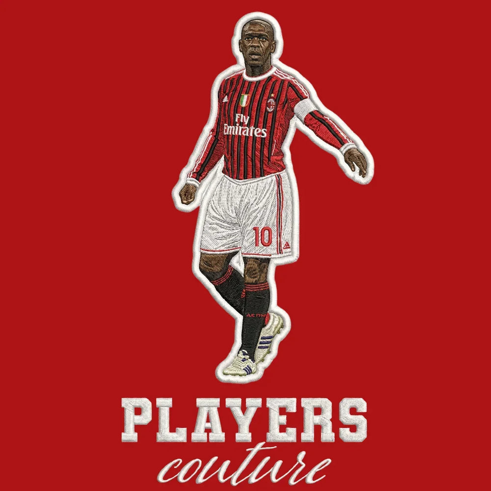 Clarence Seedorf Badge Men's Hoodie – red close-up detail shot of the Clarence Seedorf Players Couture logo design