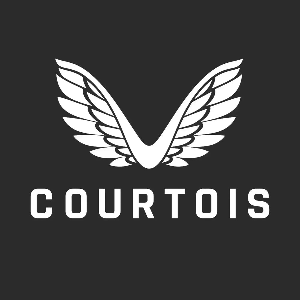 Thibaut Courtois Logo Men's T-Shirt – black close-up detail shot of the Thibaut Courtois Players Couture logo design