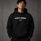 dakota-johnson name-print hoodie - black