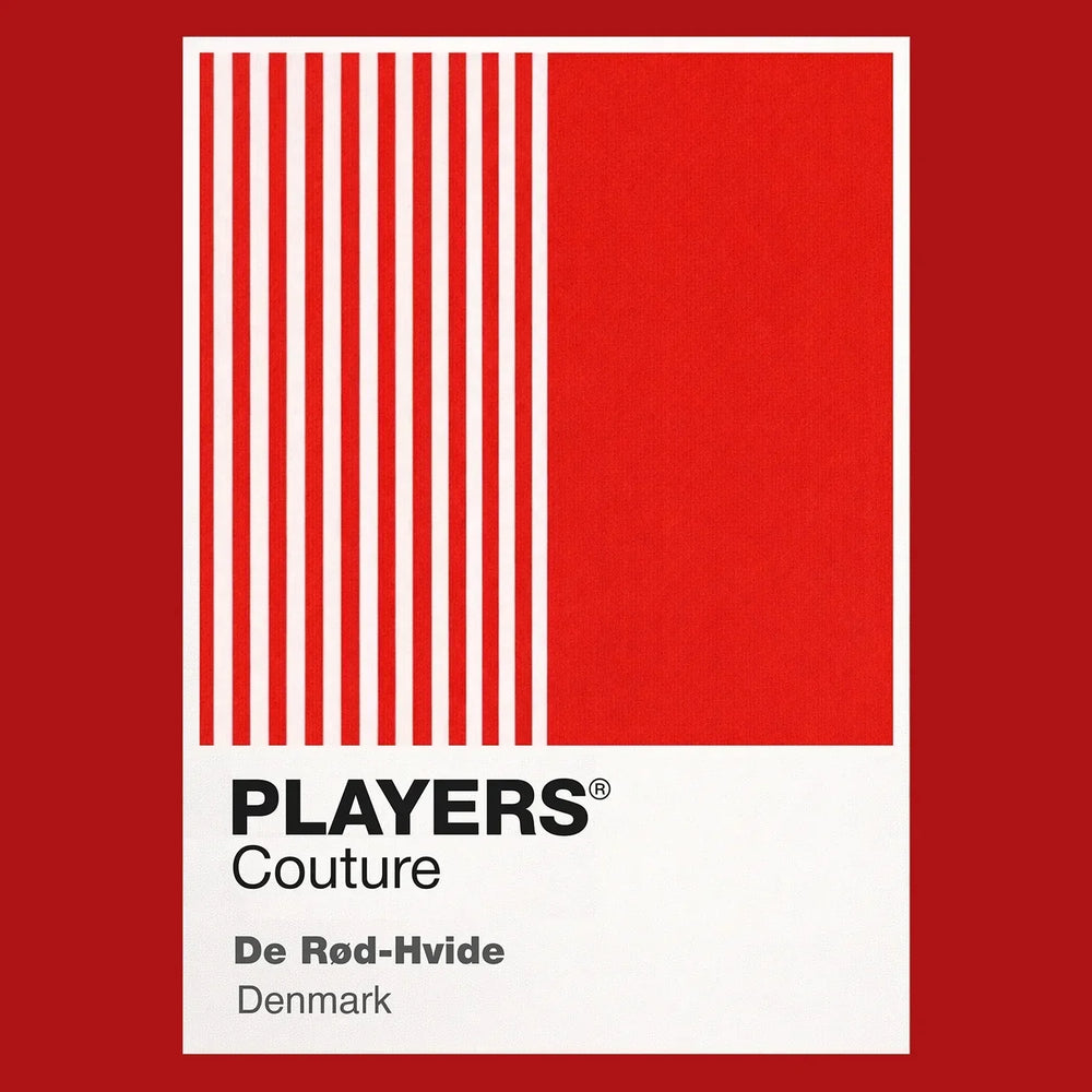 Denmark Classic Football Shirt Colours Frame Men's T-Shirt – red close-up detail shot of the Denmark Players Couture logo