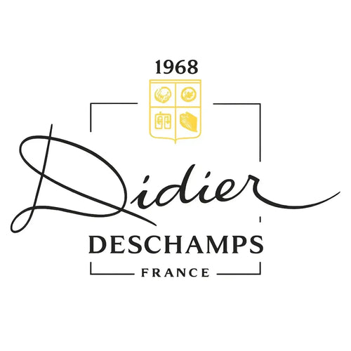 Didier Deschamps Logo Men's T-Shirt – white close-up detail shot of the Didier Deschamps Players Couture logo design