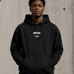 drive name-print hoodie - black