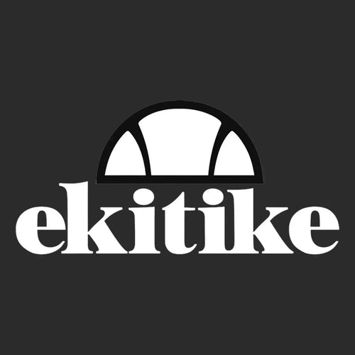 Hugo Ekitike Logo Kids Hoodie – black close-up detail shot of the Hugo Ekitike Players Couture logo design