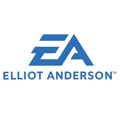 Elliot Anderson Logo Men's Hoodie – white close-up detail shot of the Elliot Anderson Players Couture logo design