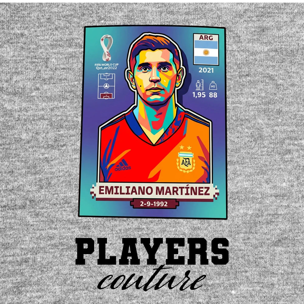 Emiliano Martinez World Cup Sticker Men's T-Shirt – grey close-up detail shot of the Emiliano Martinez World Cup Players