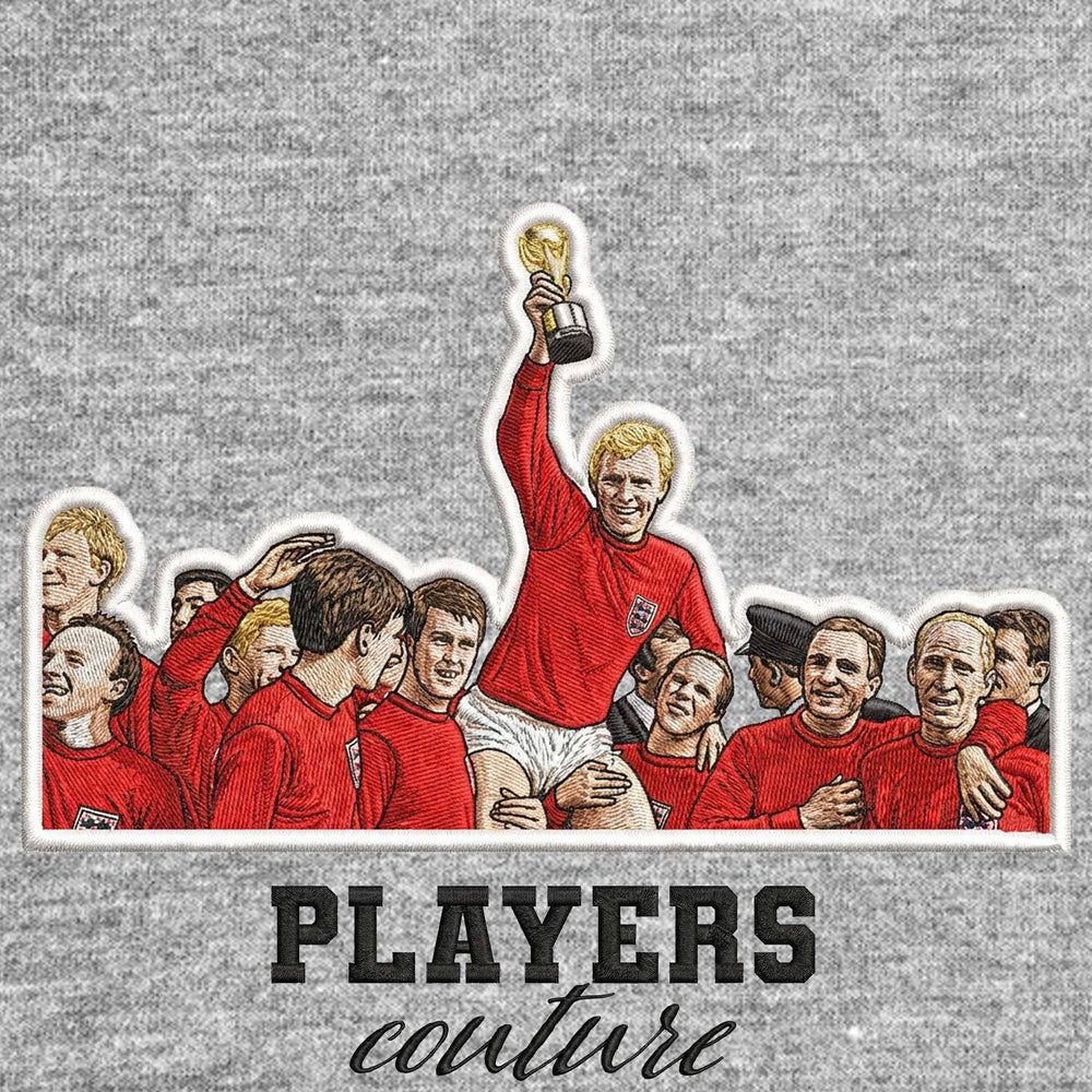 England 66 Badge Men's Hoodie – grey close-up detail shot of the England 66 Players Couture logo design