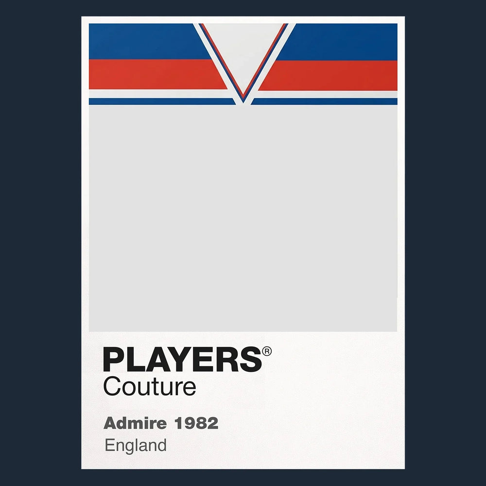 England 1982 Classic Football Shirt Team Colours Frame Men's T-Shirt – navy close-up detail shot of the England 1982 Players