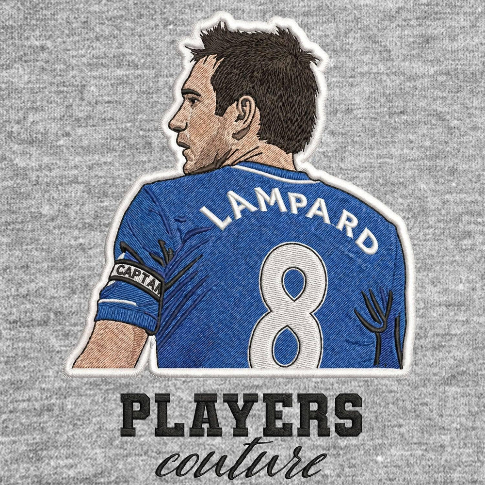 Frank Lampard Badge Men's T-Shirt – grey close-up detail shot of the Frank Lampard Players Couture logo design