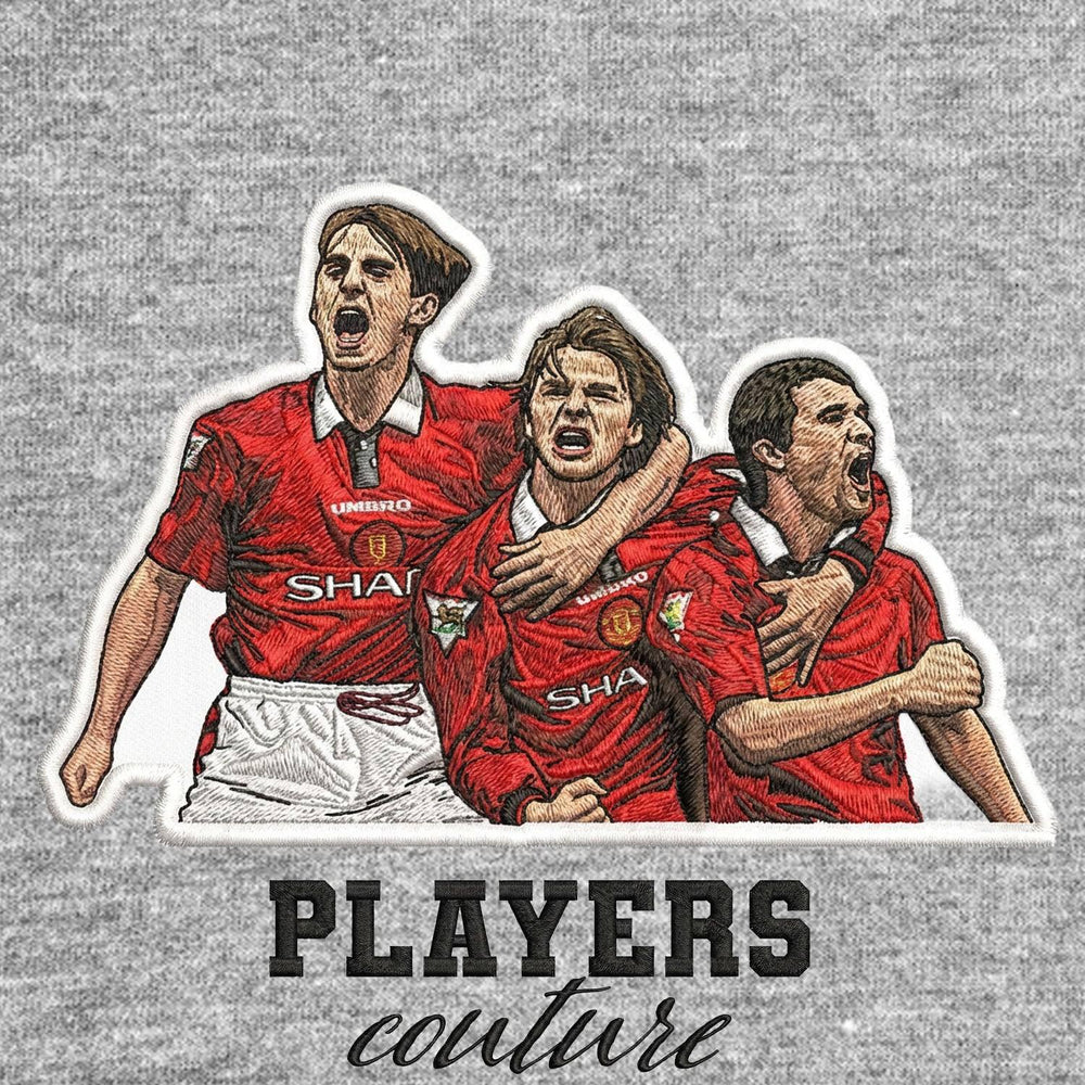 Gary Neville & Co Badge Men's T-Shirt – grey close-up detail shot of the Gary Neville & Co Players Couture logo design
