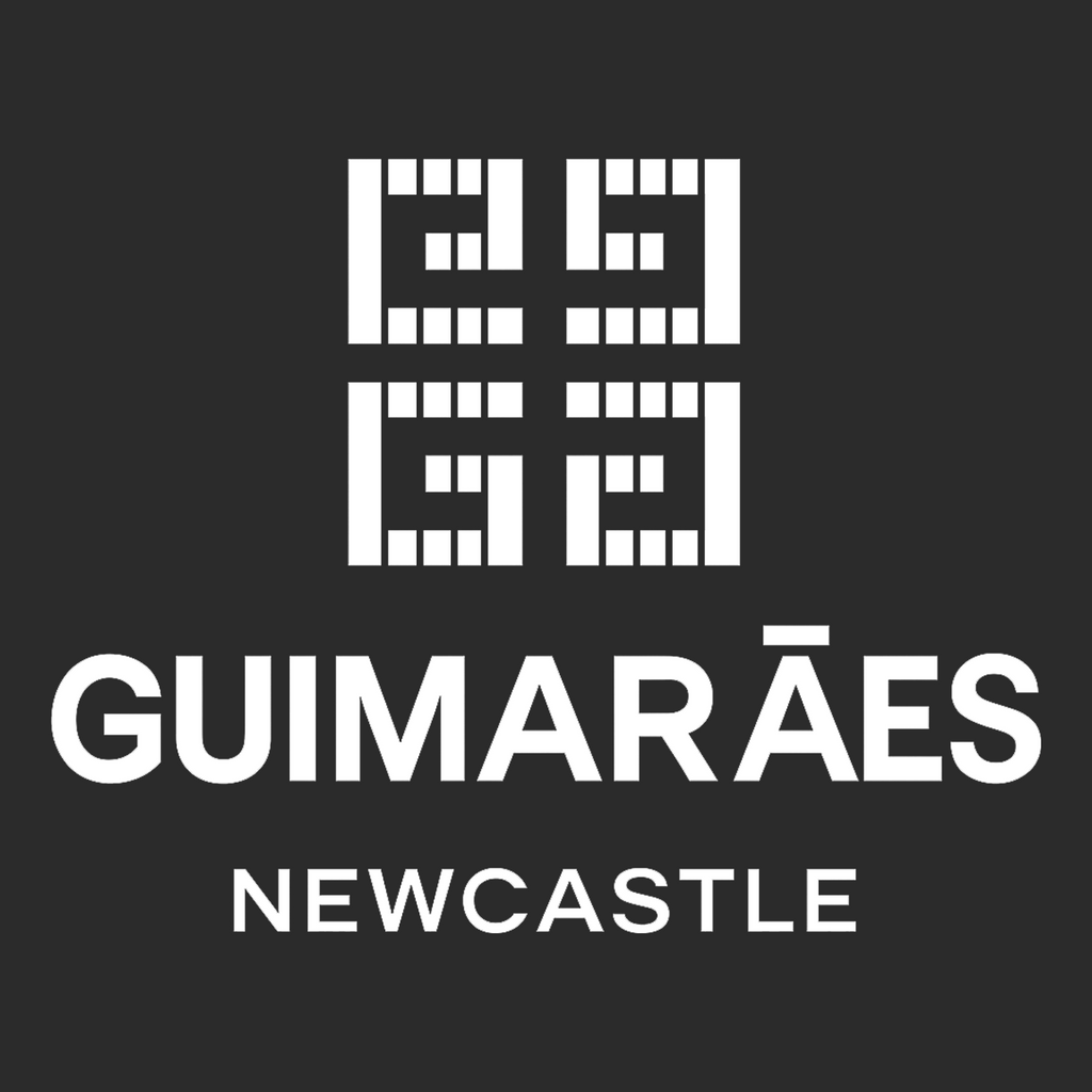 Guimaraes Logo Players Couture Mens T-Shirt