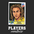 Henrik Larsson World Cup Sticker Men's T-Shirt – black close-up detail shot of the Henrik Larsson World Cup Players Couture
