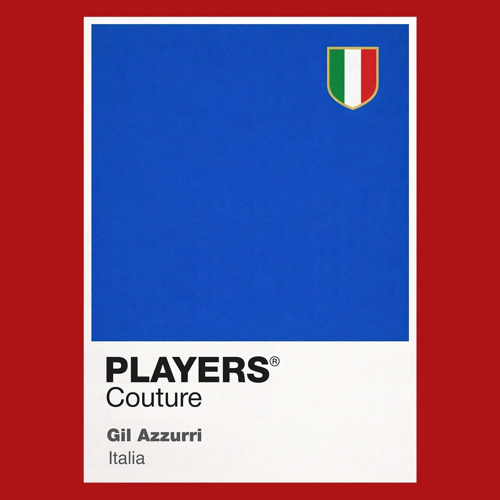 Italy Classic Football Shirt Colours Frame Men's T-Shirt – red close-up detail shot of the Italy Players Couture logo design