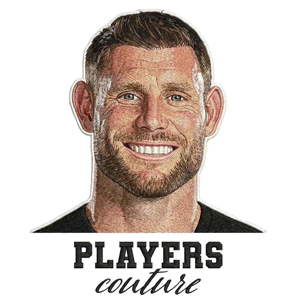 James Milner Badge Men's Hoodie – white close-up detail shot of the James Milner Players Couture logo design