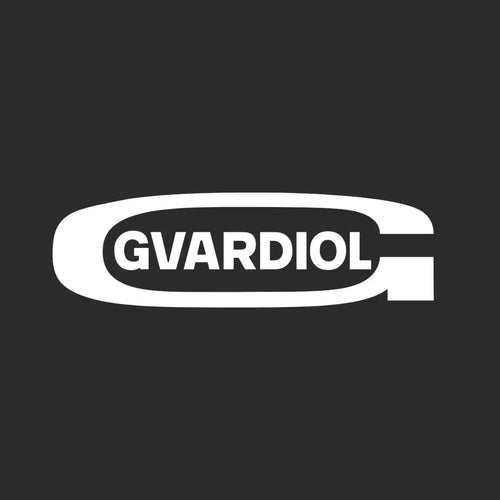 Josko Gvardiol Logo Men's T-Shirt – black close-up detail shot of the Josko Gvardiol Players Couture logo design