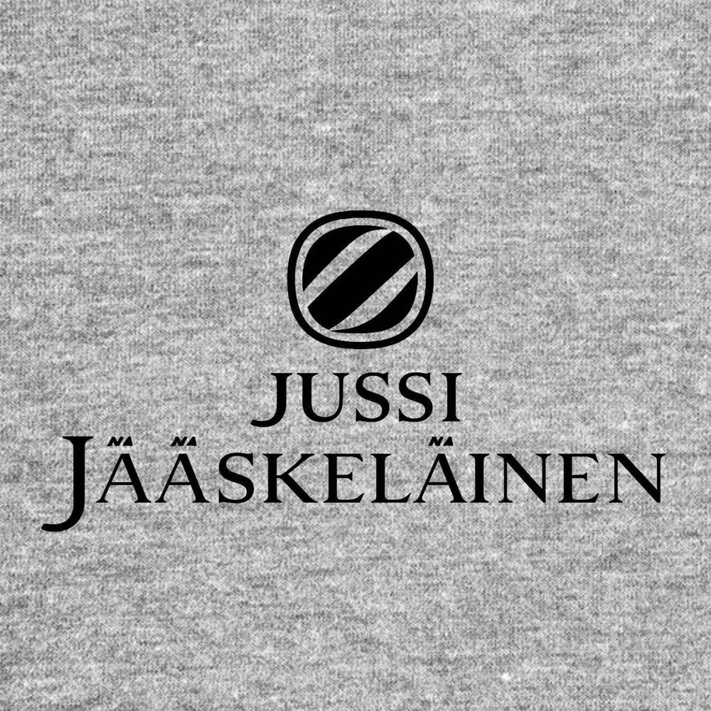 Jussi Jaaskelainen Logo Men's Hoodie – grey close-up detail shot of the Jussi Jaaskelainen Players Couture logo design