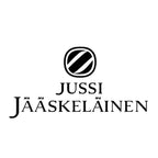 Jussi Jaaskelainen Logo Men's Hoodie – white close-up detail shot of the Jussi Jaaskelainen Players Couture logo design