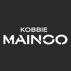 Kobbie Mainoo Logo Men's T-Shirt – black close-up detail shot of the Kobbie Mainoo Players Couture logo design