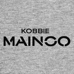 Kobbie Mainoo Logo Men's T-Shirt – grey close-up detail shot of the Kobbie Mainoo Players Couture logo design