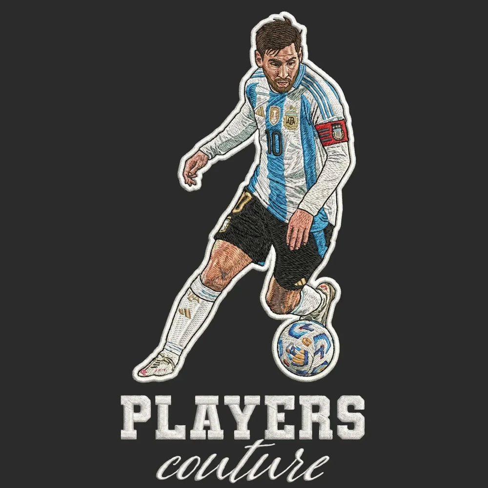 Lionel Messi Dribble Badge Men's Hoodie – black close-up detail shot of the Lionel Messi Dribble Players Couture logo design