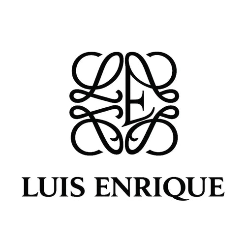 Luis Enrique Logo Men's T-Shirt – white close-up detail shot of the Luis Enrique Players Couture logo design