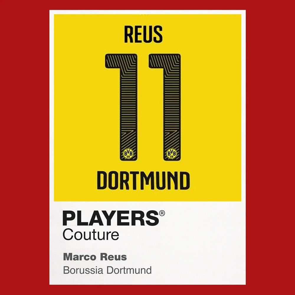 Marco Reus 11 Football Shirt Frame Men's Hoodie – red close-up detail shot of the Marco Reus 11 Football Players Couture