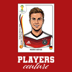 Mario Gotze World Cup Sticker Men's T-Shirt – red close-up detail shot of the Mario Gotze World Cup Players Couture logo