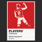 Martin Odegaard Arsenal Icon Frame Kids T-Shirt — Black Artwork