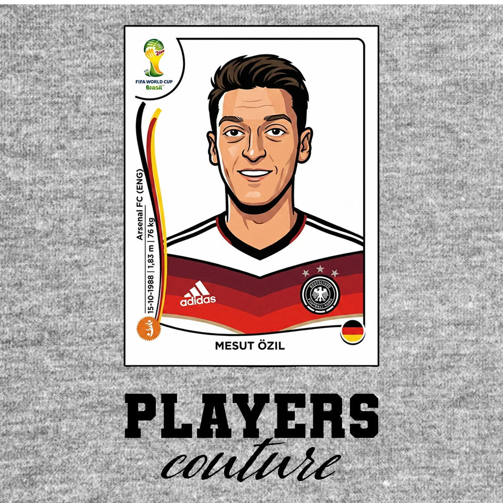 Mesut Ozil World Cup Sticker Men's T-Shirt – grey close-up detail shot of the Mesut Ozil World Cup Players Couture logo
