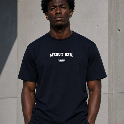Mesut Ozil Men's T-Shirt — lifestyle photo, Navy t-shirt