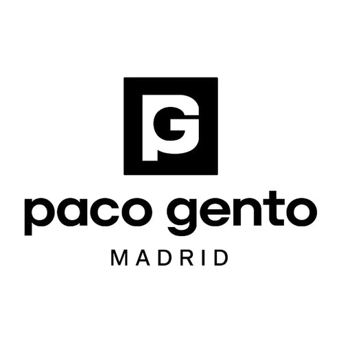 Paco Gento Logo Men's Hoodie – white close-up detail shot of the Paco Gento Players Couture logo design
