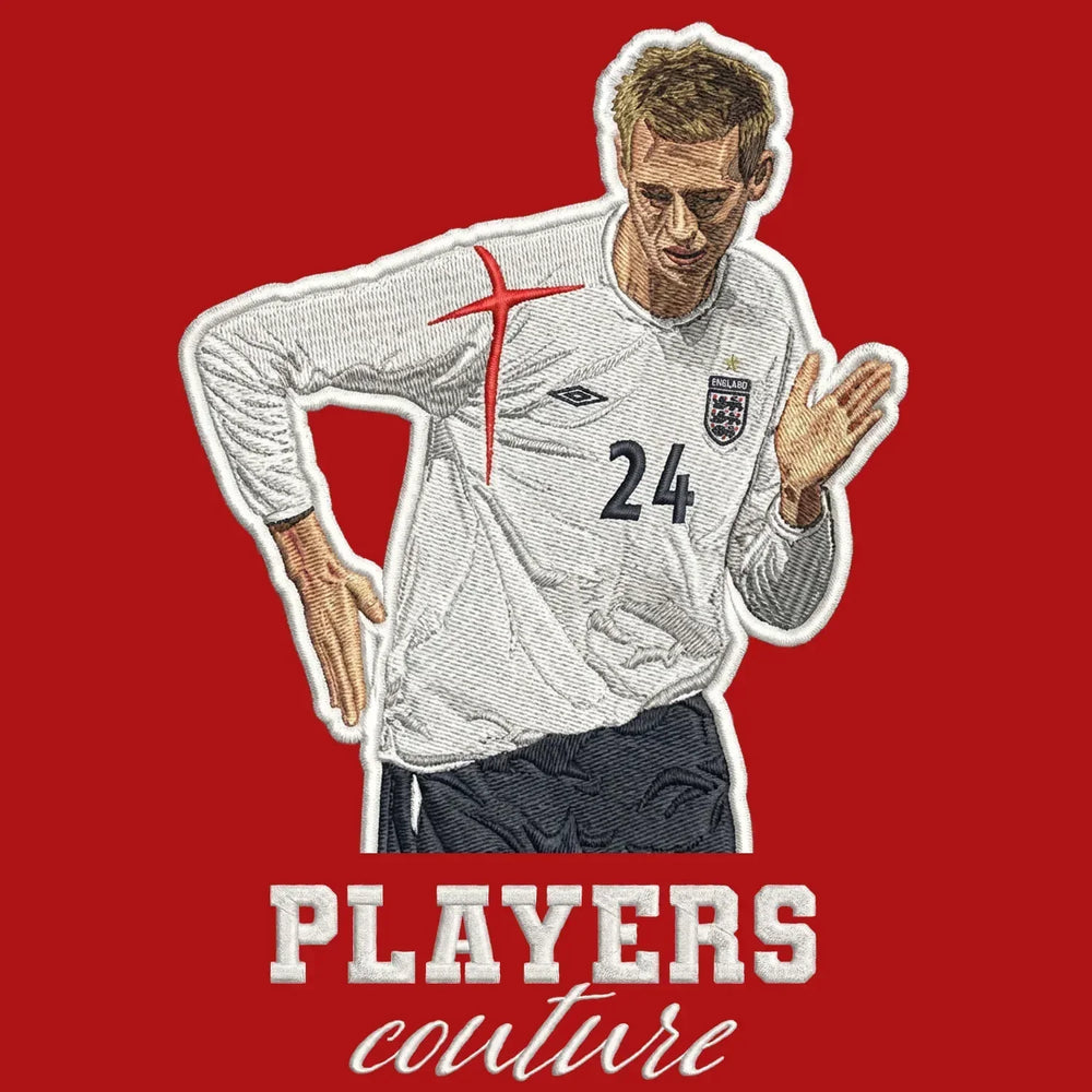 Peter Crouch Robot Badge Men's Hoodie – red close-up detail shot of the Peter Crouch Robot Players Couture logo design