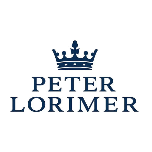 Peter Lorimer Logo Men's T-Shirt – white close-up detail shot of the Peter Lorimer Players Couture logo design