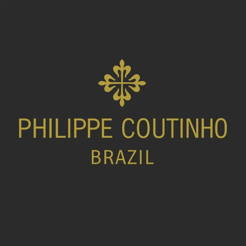 Philippe Coutinho Logo Men's T-Shirt – black close-up detail shot of the Philippe Coutinho Players Couture logo design