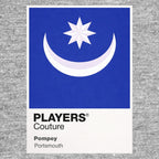 Portsmouth Classic Football Shirt Colours Frame Men's T-Shirt – grey close-up detail shot of the Portsmouth Players Couture