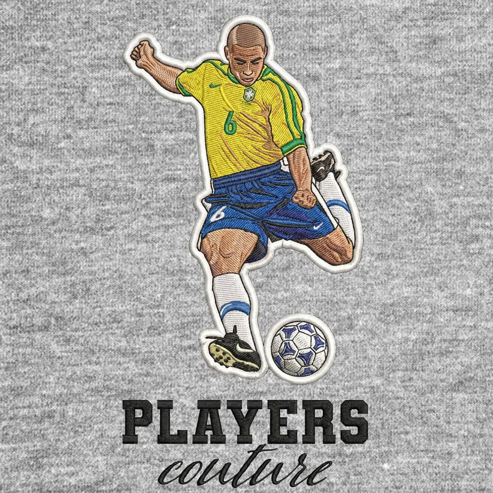 Roberto Carlos Badge Men's Hoodie – grey close-up detail shot of the Roberto Carlos Players Couture logo design