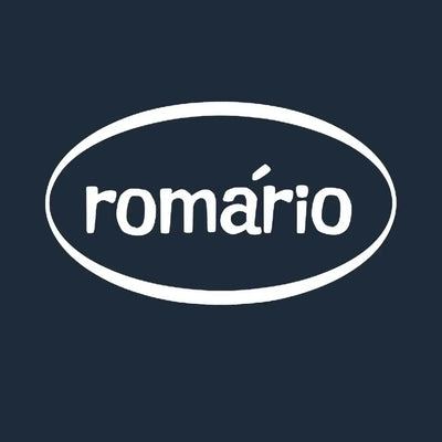 Romario Logo Men's T-Shirt – navy close-up detail shot of the Romario Players Couture logo design