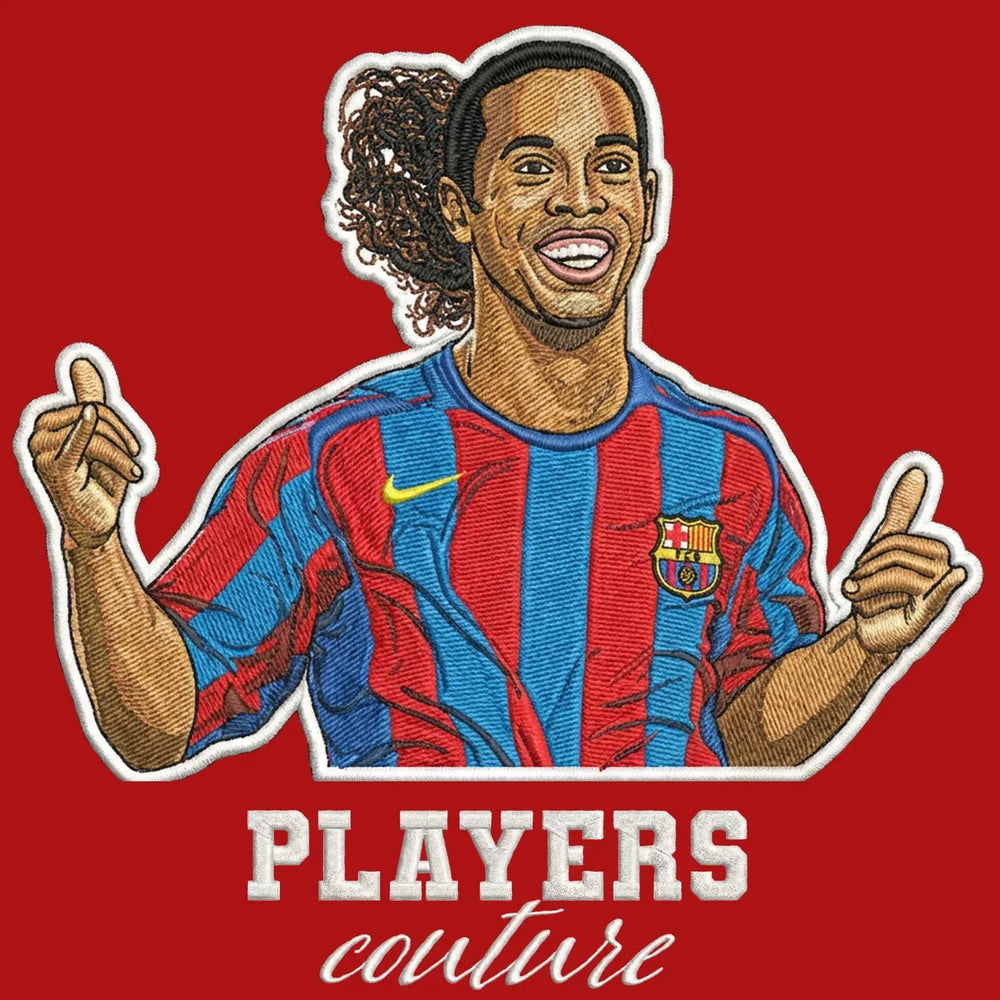 Ronaldinho Badge Men's T-Shirt – red close-up detail shot of the Ronaldinho Players Couture logo design