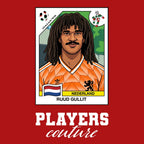Ruud Gullit World Cup Sticker Men's T-Shirt – red close-up detail shot of the Ruud Gullit World Cup Players Couture logo