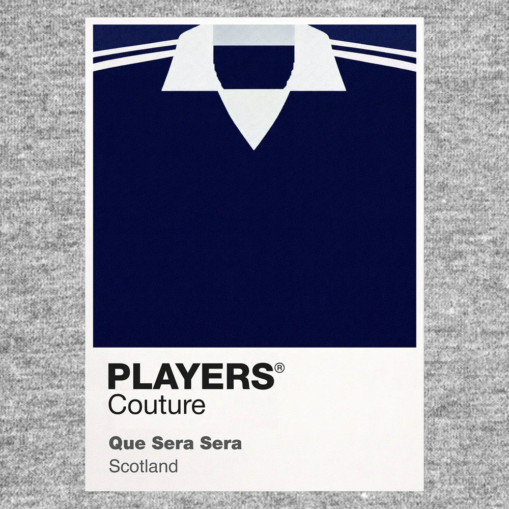 Scotland Classic Football Shirt Colours Frame Men's T-Shirt – grey close-up detail shot of the Scotland Players Couture logo