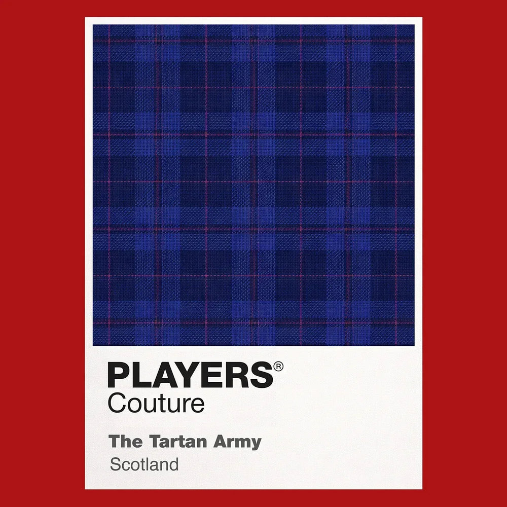 Scotland Tartan Classic Football Shirt Colours Frame Men's T-Shirt – red close-up detail shot of the Scotland Tartan Players