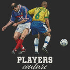 Zinedine Zidane & Roberto Carlos Badge Men's Hoodie – black close-up detail shot of the Zinedine Zidane & Roberto Carlos